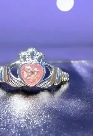 Signature memorial ring setting